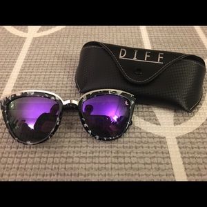 DIFF Rose polarized sunglasses